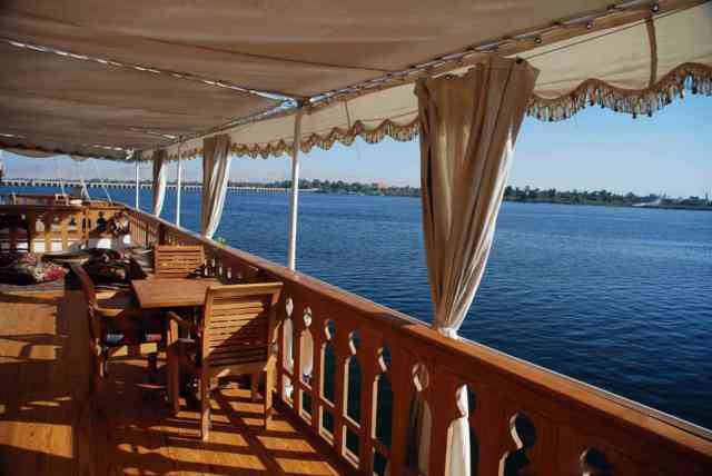 Cruising Nile