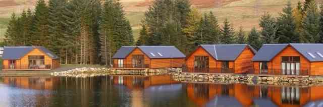 Lakeside Cabins in Scotland 2